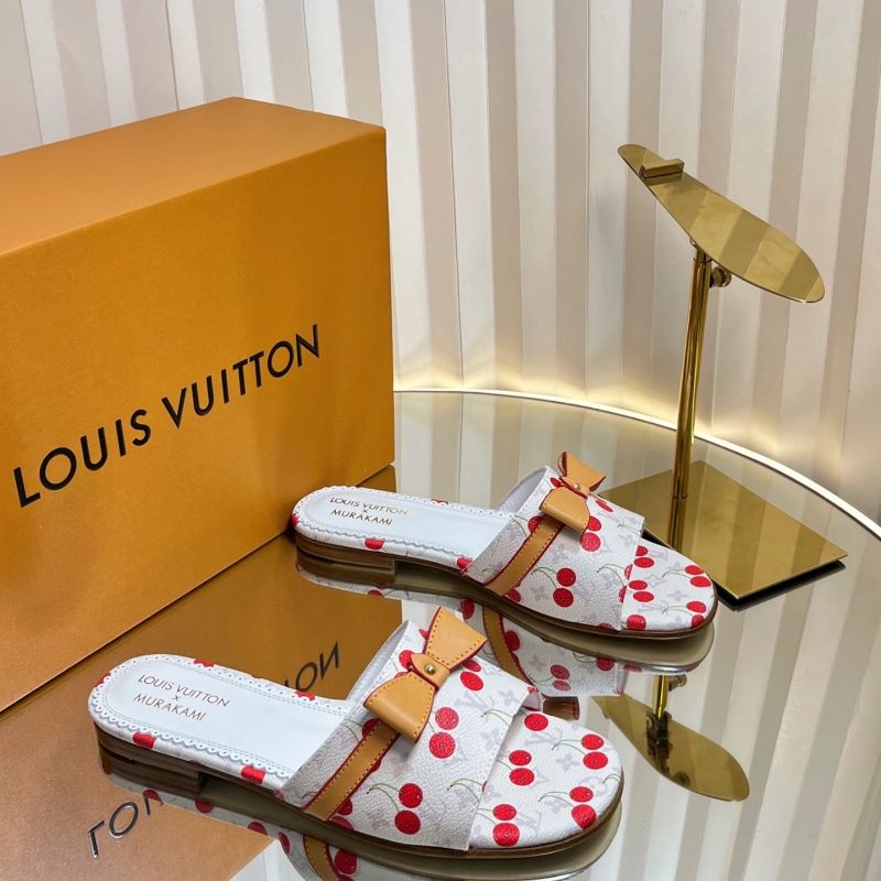 l0vis Vvtt0n slippers